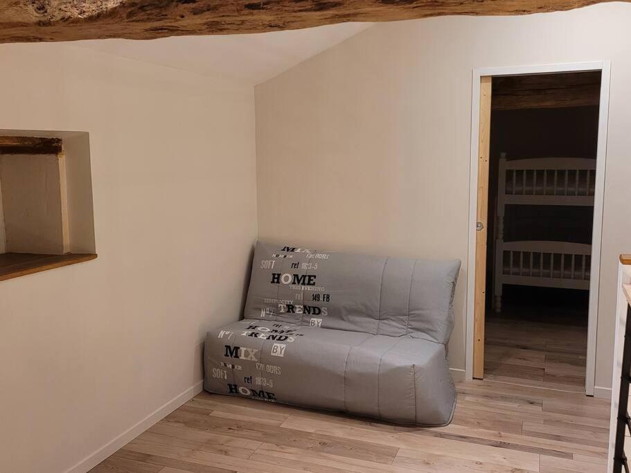 Maison Poitevine 9/10 Personnes Chaunay Extérieur photo